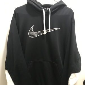 Nike Men’s Thermafit Hoodie